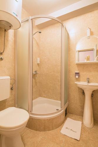 Apartmani Simona บุดวา ภายนอก รูปภาพ
